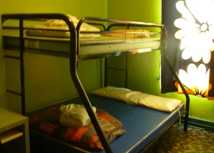 Auberge Jeunesse La Belle Planete Backpackers Hostel